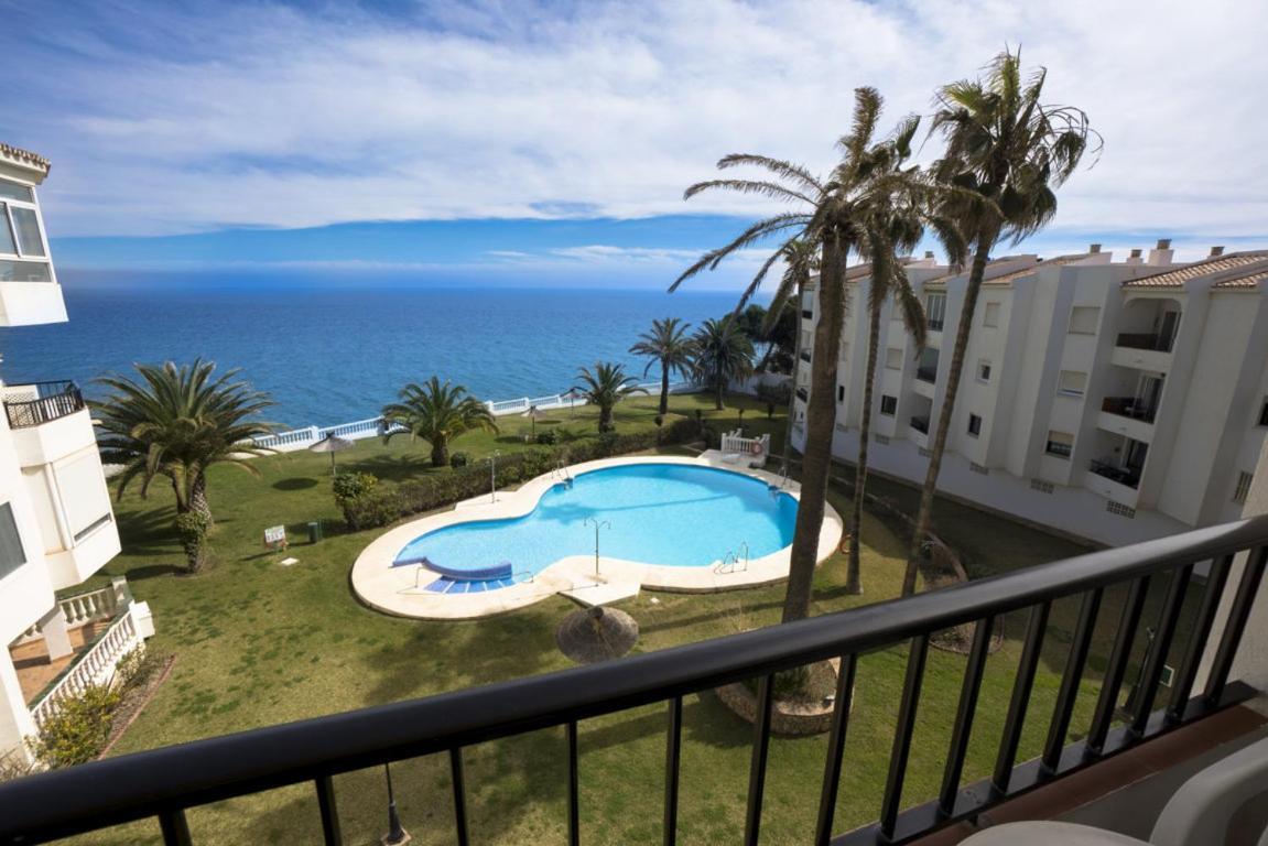 Palmeras 72 Menyber Nerja Exterior photo